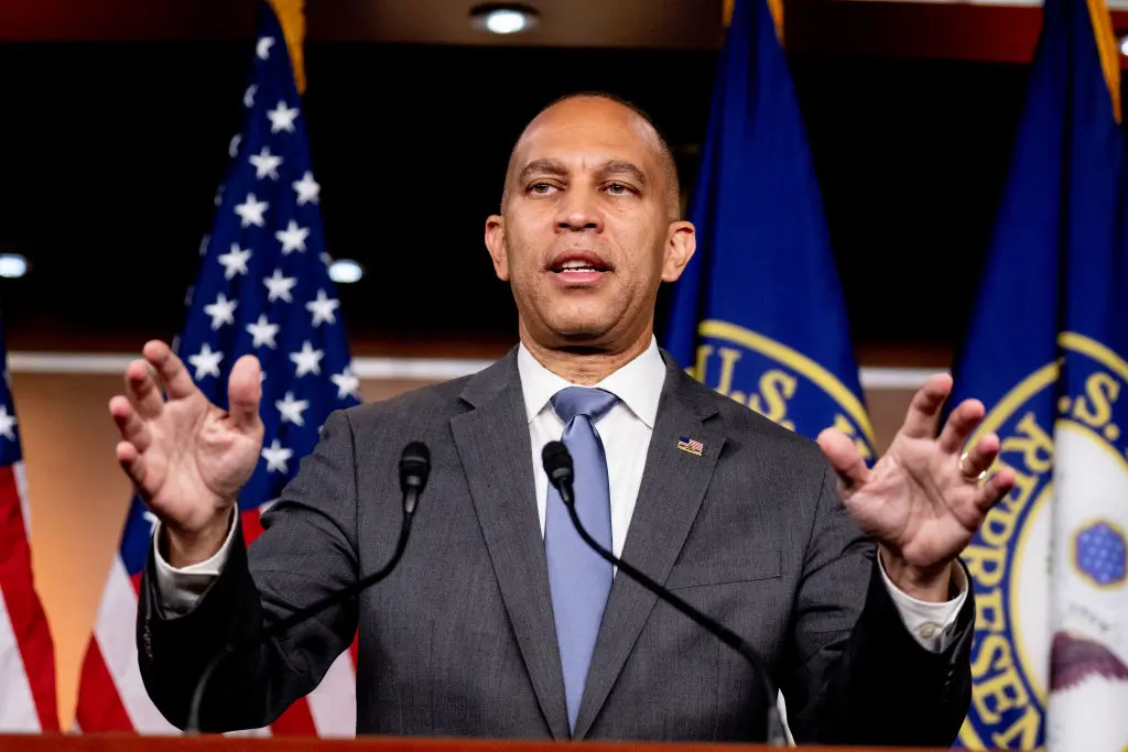 Hakeem Jeffries Re-Elected As House Democrat Leader