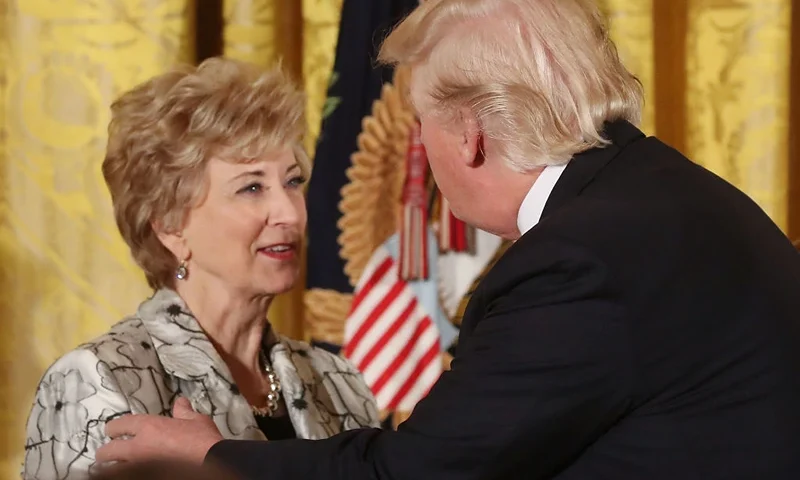 WASHINGTON, DC - MARCH 29: U.S. President Donald Trump greets Small Business Administration head Linda McMahon during an event celebrating Women's History Month, in the East Room at the White House March 29, 2017 in Washington, DC. (Photo by Mark Wilson/Getty Images)