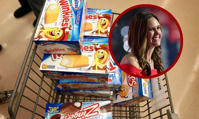 (L-Center) CHICAGO, IL - DECEMBER 11: A customer heads to the checkout with a shopping cart loaded with Hostess snacks at a Jewel-Osco grocery store on December 11, 2012 in Chicago, Illinois. The Jewel-Osco grocery store chain purchased the last shipment of 20,000 boxes of Hostess products and put them on sale in their stores throughout the Chicago area today. Hostess Brands Inc. shut down its baking operations and began liquidating assets last month after failing to negotiate a labor contract with Workers with the Bakery, Confectionery, Tobacco Workers and Grain Millers International Union (Photo by Scott Olson/Getty Images) / (R) MILWAUKEE, WISCONSIN - JULY 16: Arkansas Gov. Sarah Huckabee Sanders appears on stage on the second day of the Republican National Convention at the Fiserv Forum on July 16, 2024 in Milwaukee, Wisconsin. Delegates, politicians, and the Republican faithful are in Milwaukee for the annual convention, concluding with former President Donald Trump accepting his party's presidential nomination. The RNC takes place from July 15-18. (Photo by Leon Neal/Getty Images)