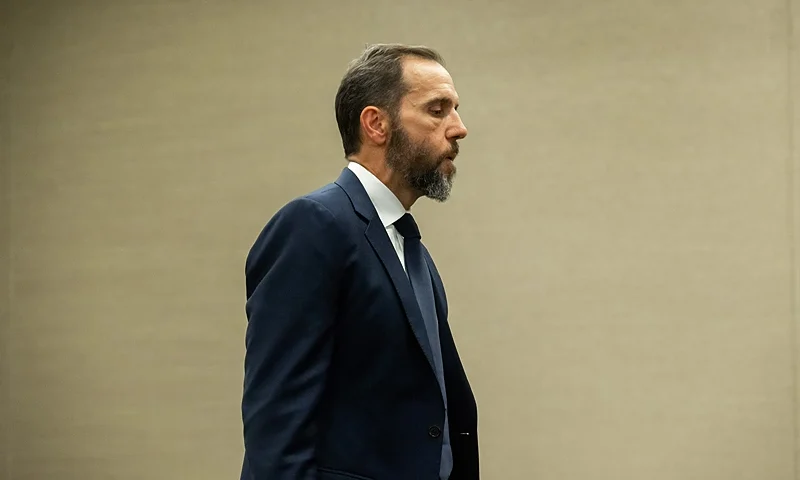 TOPSHOT - Special counsel Jack Smith arrives to speak to members of the media at the US Department of Justice building in Washington, DC, on August 1, 2023. Donald Trump was indicted on August 1, 2023 over his efforts to overturn the results of the 2020 election -- the most serious legal threat yet to the former president as he campaigns to return to the White House. (Photo by SAUL LOEB / AFP) (Photo by SAUL LOEB/AFP via Getty Images)