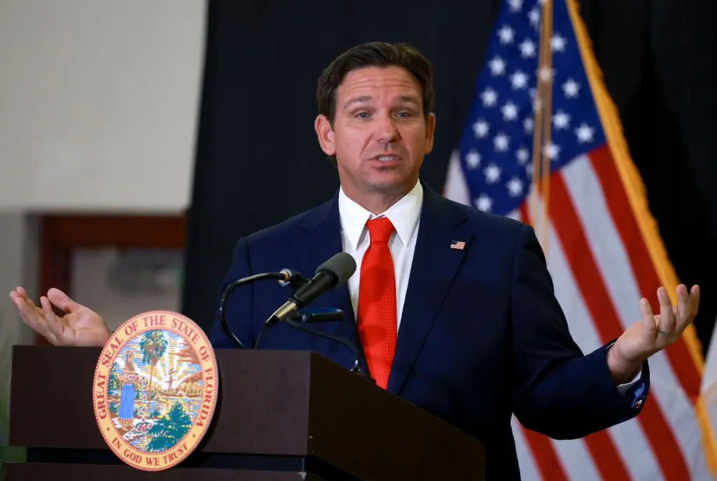 DeSantis: State Workers In Fla. To Get Extra Days Off
