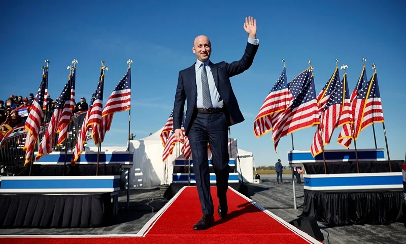 LITITZ, PENNSYLVANIA - NOVEMBER 03: Former Senior White House Advisor Stephen Miller arrives for a campaign rally for Republican presidential nominee, former U.S. President Donald Trump at Lancaster Airport on November 03, 2024 in Lititz, Pennsylvania. With only two days until the election, Trump is campaigning for re-election on Sunday in the battleground states of Pennsylvania, North Carolina and Georgia. (Photo by Chip Somodevilla/Getty Images)