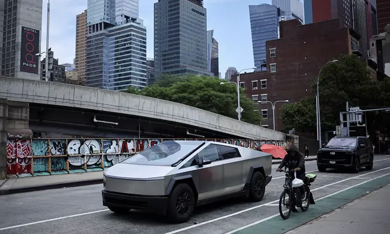 A Tesla Cybertruck is pictured parked in the Manhattan borough of New York City, U.S. June 23, 2024. REUTERS/Agustin Marcarian/File Photo