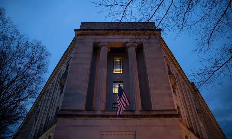 WASHINGTON, DC - MARCH 22: The Department of Justice stands in the early hours of Friday morning, March 22, 2019 in Washington, DC. It is expected that Robert Mueller will soon complete his investigation into Russian interference in the 2016 presidential election and release his report. (Photo by Drew Angerer/Getty Images)