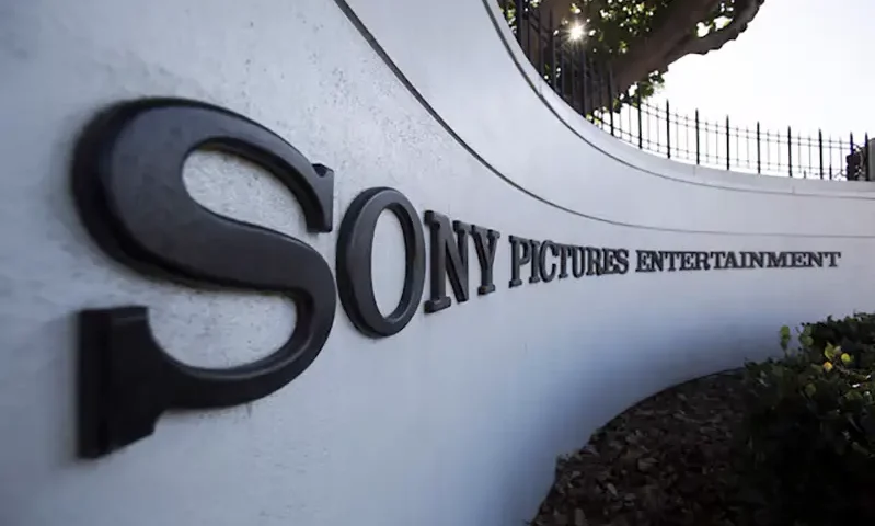 A logo is pictured outside Sony Pictures Studios in Culver City, California December 19, 2014. REUTERS/Mario Anzuoni/File Photo