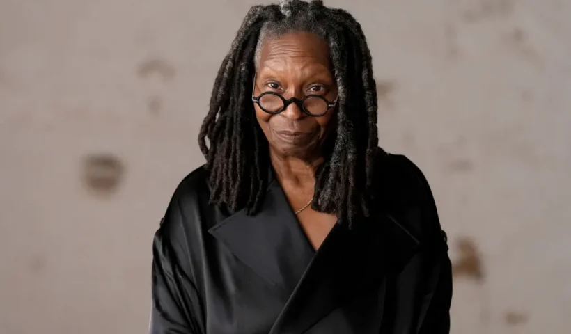 PARIS, FRANCE - JANUARY 22: (EDITORIAL USE ONLY - For Non-Editorial use please seek approval from Fashion House) Whoopi Goldberg attends the AMI - Alexandre Mattiussi Menswear Fall-Winter 2025/2026 show as part of Paris Fashion Week on January 22, 2025 in Paris, France. (Photo by Francois Durand/Getty Images)