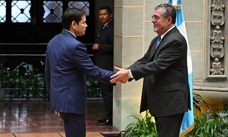 US Secretary of State Marco Rubio (L) shakes hands with Guatemala's President Bernardo Arevalo after a joint news conference at the Culture Palace in Guatemala City on February 5, 2025. (Photo by JOHAN ORDONEZ / AFP) (Photo by JOHAN ORDONEZ/AFP via Getty Images)