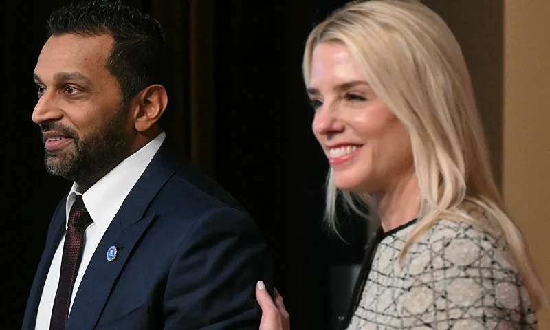 US Attorney General Pam Bondi (R) swears in Kash Patel as FBI Director in the Indian Treaty Room at the Eisenhower Executive Office Building in Washington DC, On February 21, 2025. (Photo by PEDRO UGARTE / AFP) (Photo by PEDRO UGARTE/AFP via Getty Images)