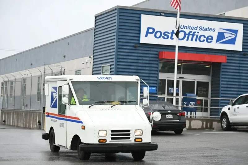 A US Postal Service (USPS) post office is near Los Angeles International Airport (LAX) in Los Angeles, California, on February 5, 2025. The US Postal Service halted an order to suspend incoming shipments from China that threatened to severely disrupt trade between the two major economies. A day after announcing the suspension over President Donald Trump's tariffs on China, the postal service said in an online update that it would actually "continue accepting all international inbound mail and packages from China and Hong Kong Posts." (Photo by Patrick T. Fallon / AFP) (Photo by PATRICK T. FALLON/AFP via Getty Images)