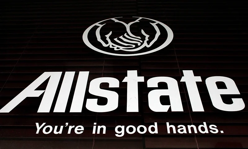 An Allstate insurance company sign is seen outside one of its stores January 17, 2008 in Miami, Florida. Florida regulators are suspending Allstate's license to sell auto insurance in the state until the company cooperates with an investigation into why its homeowners insurance rates have not fallen as promised during an insurance overhaul law in January 2007 (Photo by Joe Raedle/Getty Images)