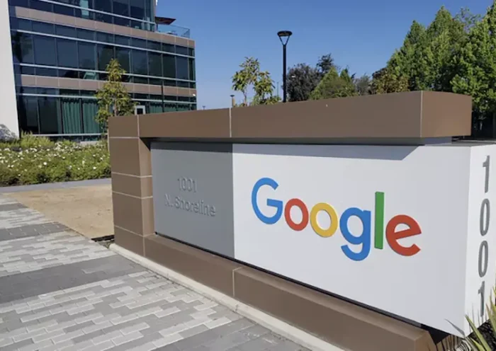 A sign is pictured outside a Google office near the company's headquarters in Mountain View, California, U.S., May 8, 2019. Photo taken May 8, 2019. REUTERS/Paresh Dave/File Photo
