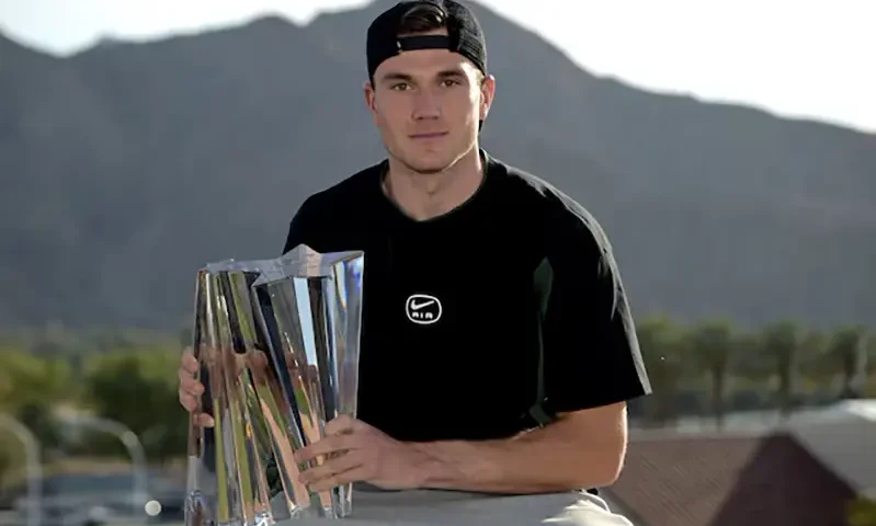 Jack Draper (GBR) holds the championship trophy after defeating Holger Rune (not pictured) in the final of the BNP Paribas Open at the Indian Well Tennis Garden. Jayne Kamin-Oncea-Imagn Images/File Photo