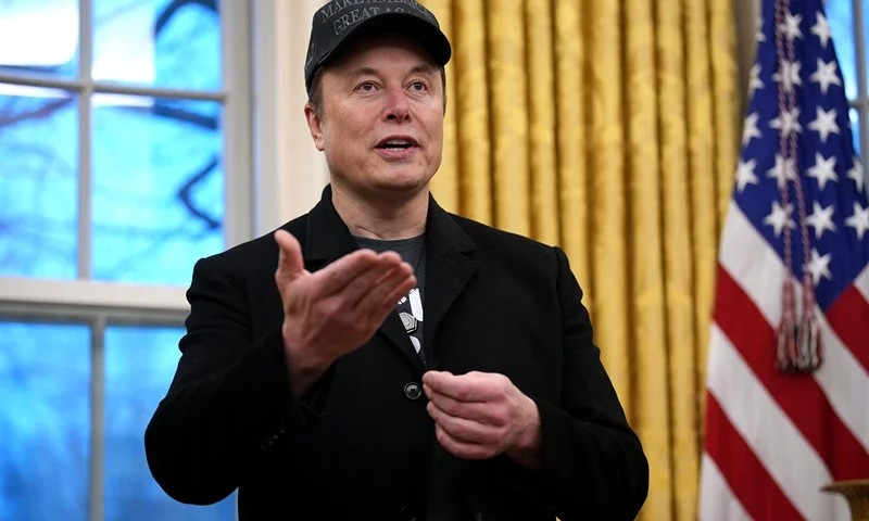 WASHINGTON, DC - FEBRUARY 11: Tesla and SpaceX CEO Elon Musk delivers remarks as he join U.S. President Donald Trump during an executive order signing in the Oval Office at the White House on February 11, 2025 in Washington, DC. Trump is to sign an executive order implementing the Department of Government Efficiency’s (DOGE) "workforce optimization initiative," which, according to Trump, will encourage agencies to limit hiring and reduce the size of the federal government. (Photo by Andrew Harnik/Getty Images)