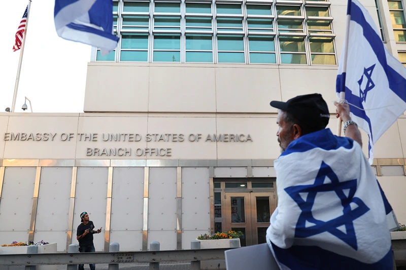 Families of Israeli soldiers who were killed in the ongoing conflict in Gaza between Israel and the Palestinian militant group Hamas, demonstrate outside the US embassy branch in Tel Aviv calling for the war to continue and for the Israeli army to keep on fighting inside Rafah in the south of the besieged Palestinian territory on May 7, 2024. (Photo by JACK GUEZ / AFP) (Photo by JACK GUEZ/AFP via Getty Images)