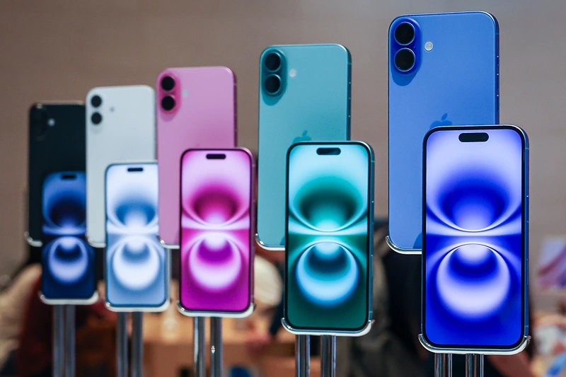 Trump threatens 25% tariff on Apple after company shifts iPhone manufacturing to India