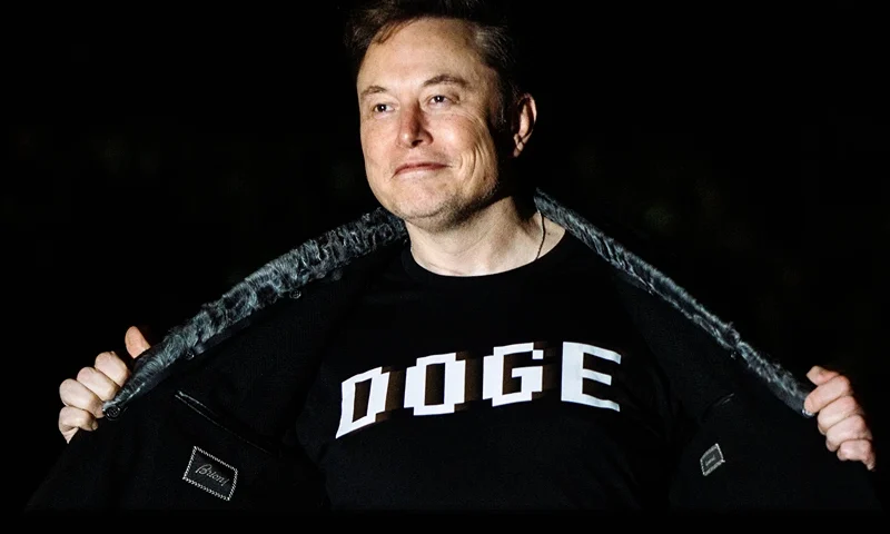 WASHINGTON, DC - MARCH 9: White House Senior Advisor Elon Musk walks to the White House after landing in Marine One on the South Lawn with U.S. President Donald Trump (not pictured) on March 9, 2025 in Washington, DC. Trump was returning to the White House after spending the weekend at Mar-a-Lago, his private club in Florida. (Photo by Samuel Corum/Getty Images)