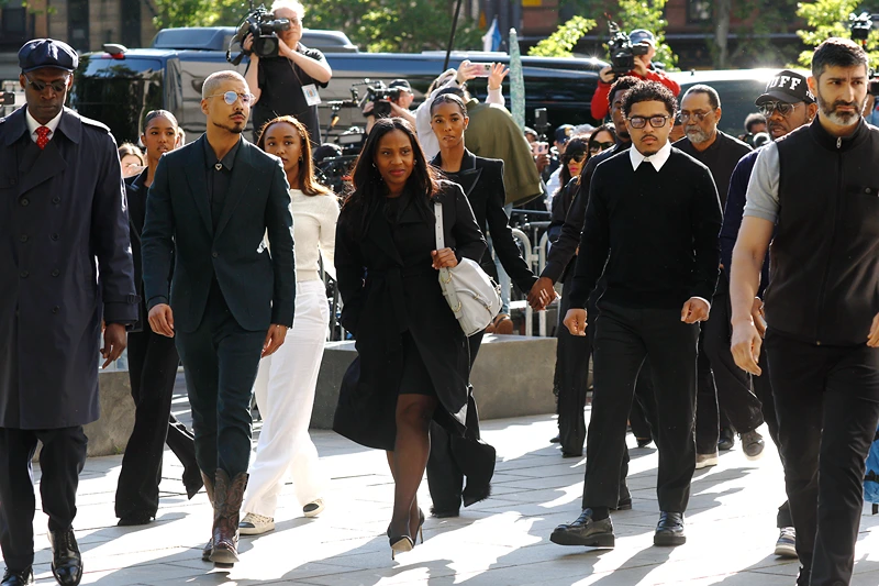 NEW YORK, NEW YORK - MAY 12: Quincy Brown, Chance Combs, D'Lila Star Combs, Jessie Combs, Love Combs, Justin Combs, Christian King Combs, Diddy Combs children arrive for the continuation of the jury selection phase of the Sean “Diddy” Combs trial at the Southern District Manhattan Federal court on May 12, 2025 in New York City. Combs has been charged with sex trafficking, racketeering conspiracy, and transporting to engage in prostitution. Combs has been in custody at the Metropolitan Detention Center in Brooklyn New York since his arrest last September and has pleaded not guilty on all charges. (Photo by John Lamparski/Getty Images)