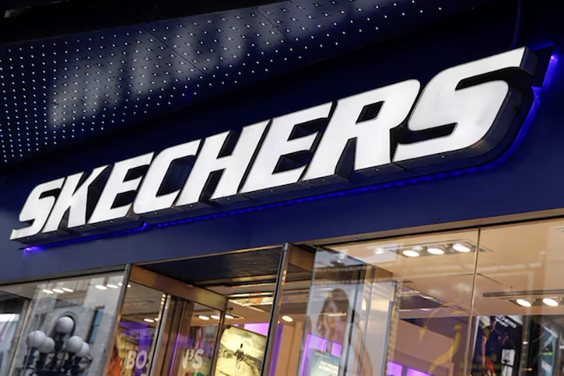 The outside of a Skechers shoe store is seen at Times Square in New York May 2, 2014. REUTERS/Shannon Stapleton/File Photo