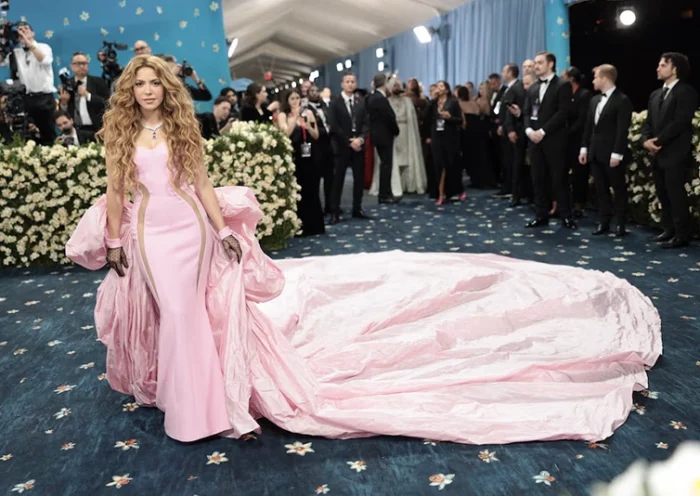 Shakira attends the Met Gala, an annual fundraising gala held for the benefit of the Metropolitan Museum of Art's Costume Institute with this year's theme 'Superfine: Tailoring Black Style,' in New York City, New York, U.S., May 5, 2025. REUTERS/Mario Anzuoni