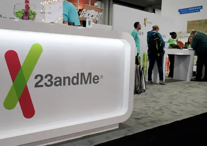 Attendees visit the 23andMe booth at the RootsTech annual genealogical event in Salt Lake City, Utah, U.S., February 28, 2019. REUTERS/George Frey/File Photo