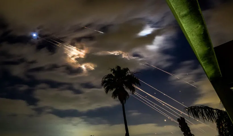 Israel's air defense targets Iranian missiles in the sky of Tel Aviv in Israel, on June 16, 2025. (Photo by Matan Golan / Middle East Images via AFP) (Photo by MATAN GOLAN/Middle East Images/AFP via Getty Images)