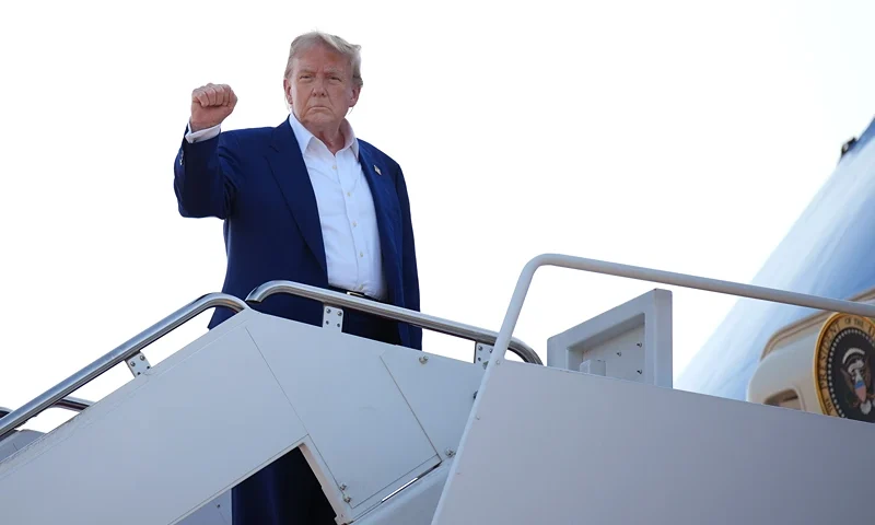 JOINT BASE ANDREWS, MARYLAND - JUNE 24: U.S. President Donald Trump boards Air Force One to depart for the 2025 NATO Summit on June 24, 2025 at Joint Base Andrews, Maryland. This year's NATO summit, which brings together heads of state and government from across the military alliance, is being held in the Netherlands for the first time. Among other matters, members are to approve a new defense investment plan that raises the target for defense spending to 5% of GDP. (Photo by Andrew Harnik/Getty Images)