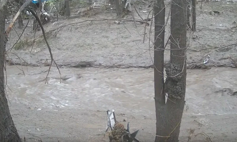 Photo via: USGS)