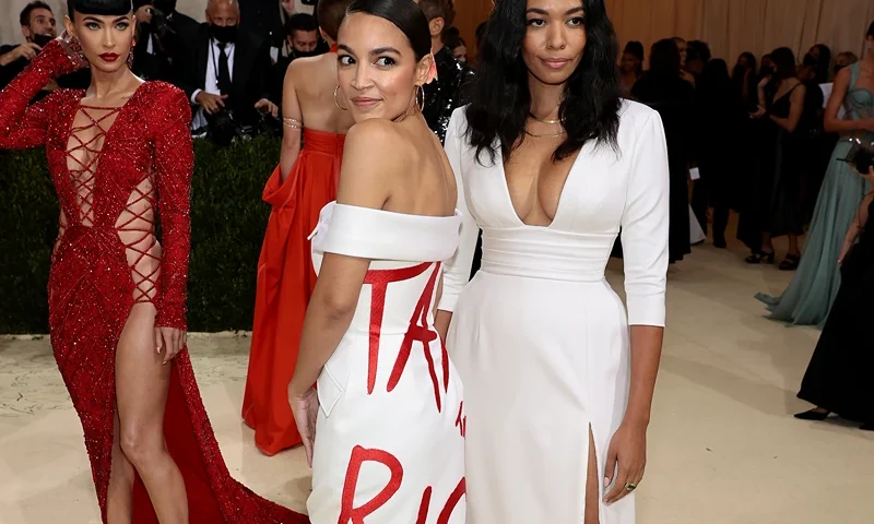 Alexandria Ocasio-Cortez (L) and Aurora James attend The 2021 Met Gala Celebrating In America: A Lexicon Of Fashion at Metropolitan Museum of Art on September 13, 2021 in New York City. (Photo by Mike Coppola/Getty Images)