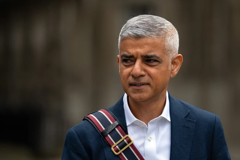 LONDON, ENGLAND - AUGUST 29: London Mayor Sadiq Khan leaves Millbank Studios after conducting media interviews on August 29, 2023 in London, England. August 29 is the first day of the London-wide Ultra Low Emission Zone (ULEZ) expansion to all of Greater London, a policy designed to reduce air pollution by imposing charges on drivers of older, more polluting vehicles. The new rules have sparked political backlash in some parts of London and neighbouring counties. (Photo by Carl Court/Getty Images)