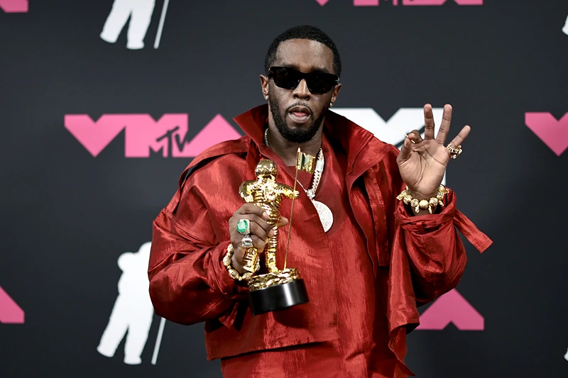NEWARK, NEW JERSEY - SEPTEMBER 12: Diddy poses in the press room with his Global Icon Award at the 2023 MTV Video Music Awards at Prudential Center on September 12, 2023 in Newark, New Jersey. (Photo by Dimitrios Kambouris/Getty Images)