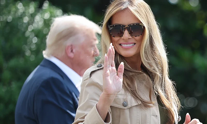 WASHINGTON, DC - JULY 11: First lady Melania Trump departs the White House with U.S. President Donald Trump on July 11, 2025 in Washington, DC. Trump is scheduled to travel to Central Texas today to meet with first responders and local elected officials involved with the recovery process from last week's flash flooding event that has claimed more than 120 lives. (Photo by Win McNamee/Getty Images)