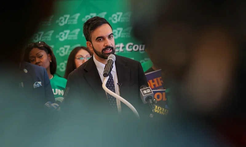 NEW YORK, NEW YORK - JULY 15: Democratic socialist candidate Zohran Mamdani, who won the Democratic primary for mayor of New York City, speaks at an endorsement event from the union DC 37 on July 15, 2025, in New York City. Weeks after Mamdani won the Democratic primary for mayor, various wealthy interest groups have begun to mobilize against the 33-year-old state assemblyman. Mamdani has vowed to freeze rent hikes for a year, make buses free, and increase taxes on wealthy New Yorkers. Former Gov. Andrew Cuomo announced Monday that he will continue his run for New York City mayor after losing to Zohran Mamdani in last month's Democratic primary. (Photo by Spencer Platt/Getty Images)