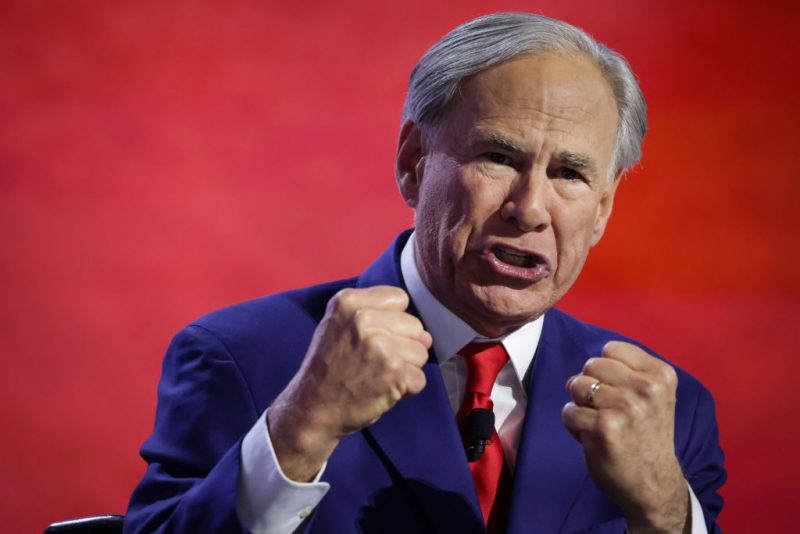 Gov. Abbott signs new Texas congressional map into law, securing 5 new GOP seats