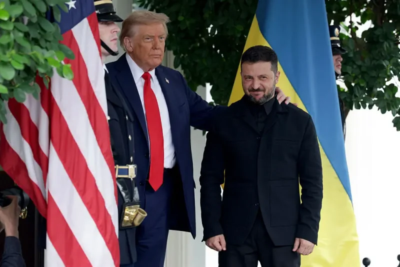 WASHINGTON, DC - AUGUST 18: U.S. President Donald Trump greets Ukrainian President Volodymyr Zelensky at the White House on August 18, 2025 in Washington, DC. President Trump is hosting President Zelensky at the White House for a bilateral meeting and later an expanded meeting with European leaders to discuss a peace deal between Russia and Ukraine. (Photo by Alex Wong/Getty Images)