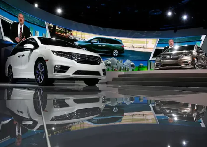 The 2018 Honda Odyssey minivans make their world debut during the North American International Auto Show in Detroit, Michigan, U.S., January 9, 2017. REUTERS/Brendan McDermid/File Photo