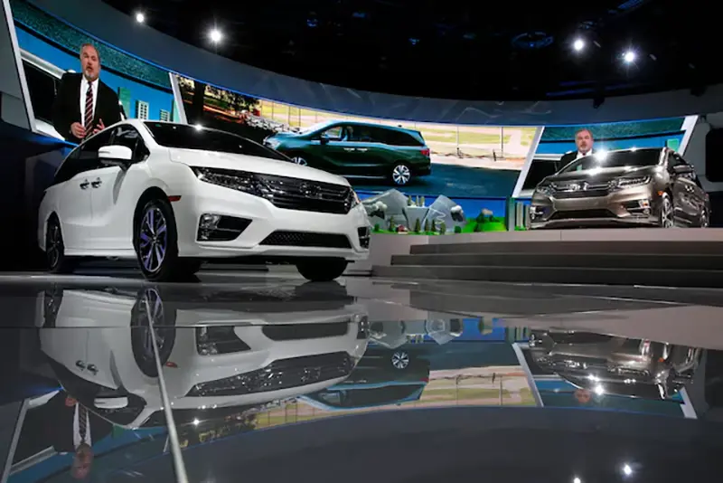 The 2018 Honda Odyssey minivans make their world debut during the North American International Auto Show in Detroit, Michigan, U.S., January 9, 2017. REUTERS/Brendan McDermid/File Photo