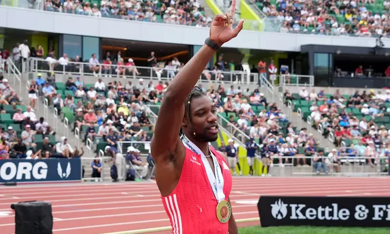 Noah Lyles gestures after winning the 200m in 19.63 during the USATF Championships at Hayward Field. Mandatory Credit: Kirby Lee-Imagn Images