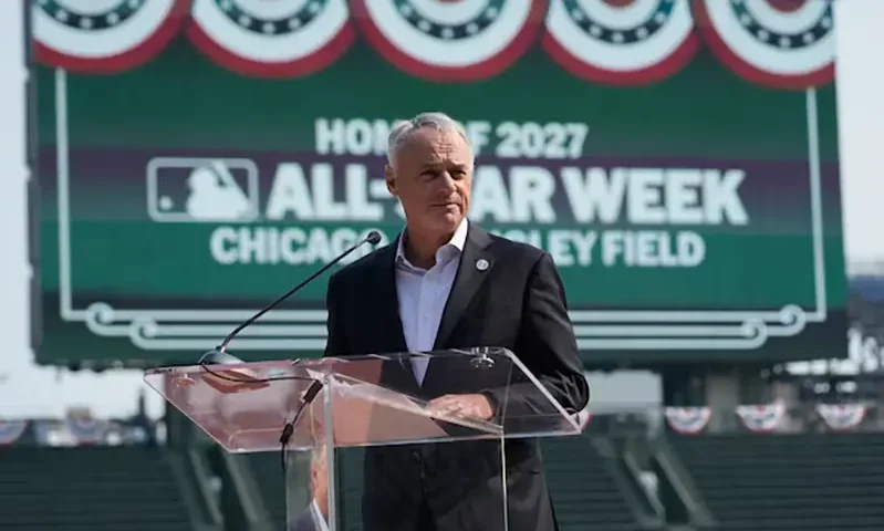 Baseball commissioner Rob Manfred announces Major League Baseball and the Chicago Cubs will host the 2027 All Star game at Wrigley Field. Mandatory Credit: David Banks-Imagn Images/FIle Photo