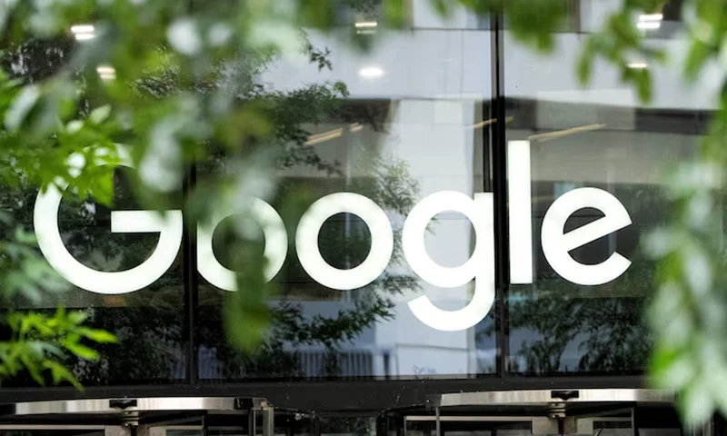 The Google logo is seen outside the company's offices in London, Britain, June 24, 2025. REUTERS/Carlos Jasso/File Photo