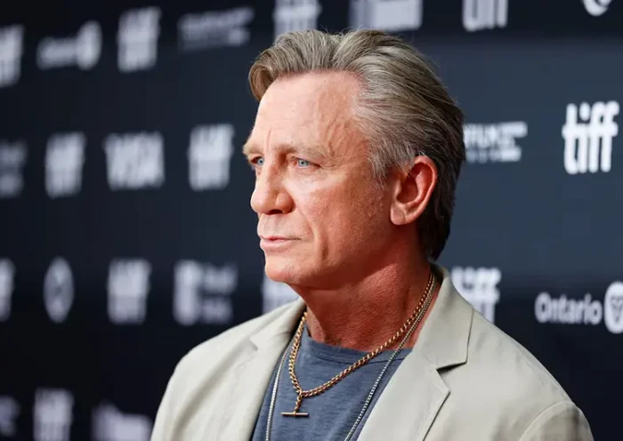 Cast member Daniel Craig poses on the red carpet for "Wake Up Dead Man: A Knives Out Mystery" as the Toronto International Film Festival (TIFF) returns for its 50th edition in Toronto, Ontario, Canada, September 6, 2025. REUTERS/Carlos Osorio