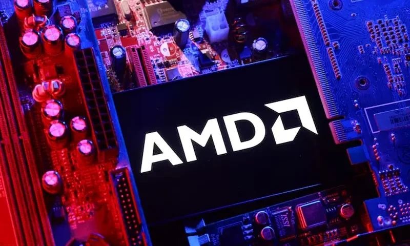 An AMD logo and a computer motherboard appear in this illustration taken August 25, 2025. REUTERS/Dado Ruvic/Illustration