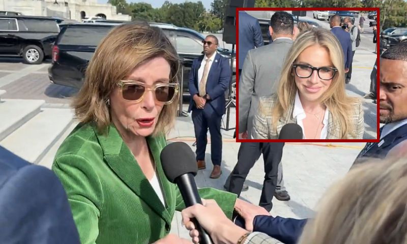 (Photos via: screenshot pictures taken of video from LindellTV live feed)