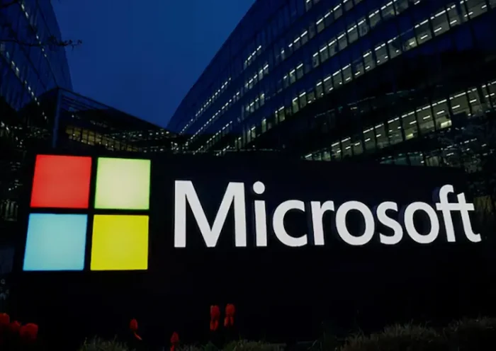A view shows a Microsoft logo at Microsoft offices in Issy-les-Moulineaux near Paris, France, March 25, 2024. REUTERS/Gonzalo Fuentes/File Photo