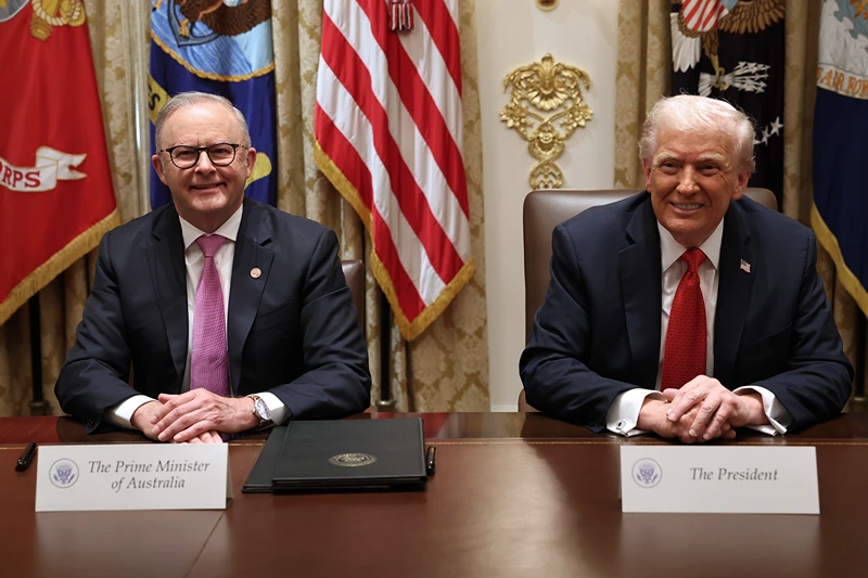WASHINGTON, DC - OCTOBER 20: Prime Minister of Australia Anthony Albanese (L) and U.S. President Donald Trump speak to reporters after signing a $8.5 billion rare earth minerals agreement during a bilateral meeting in the Cabinet Room of the White House on October 20, 2025 in Washington, DC. Albanese is visiting the U.S. Capital to meet with President Trump and later visit the Pentagon. (Photo by Anna Moneymaker/Getty Images)