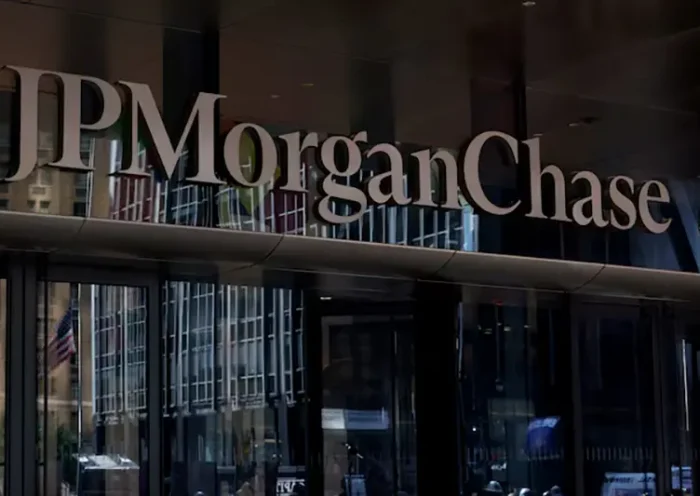 JPMorganChase sign at the firm's headquarters at 270 Park Avenue in the Midtown area of New York City, U.S., September 9, 2025. REUTERS/Shannon Stapleton/File Photo