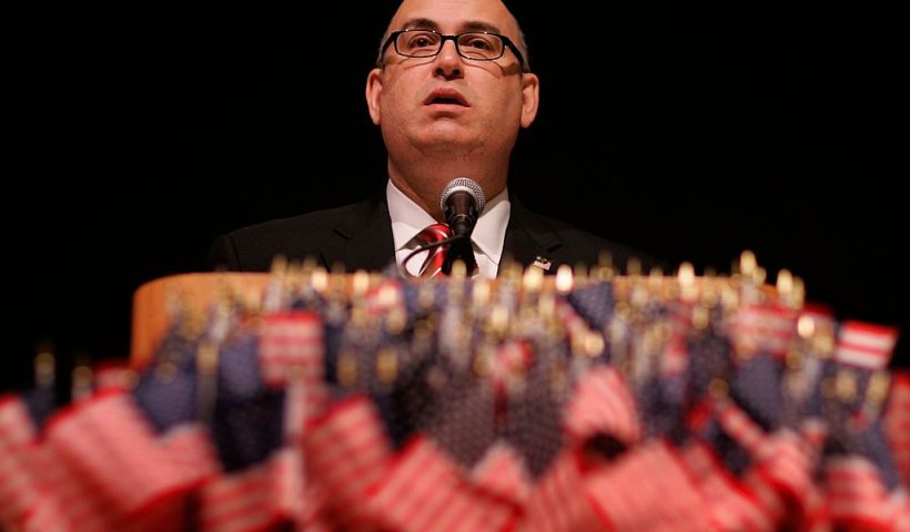 FORT LAUDERDALE, FL - AUGUST 30: Emilio T. Gonzalez, director of the U.S. Citizenship and Immigration Services, speaks during a naturalization ceremony for new American citizens August 30, 2007 in Fort Lauderdale, Florida. The Center for Immigration Studies released a report that predicts that the U.S. will add 100 million more people to its population by 2060, primarily by way of immigration. (Photo by Joe Raedle/Getty Images)