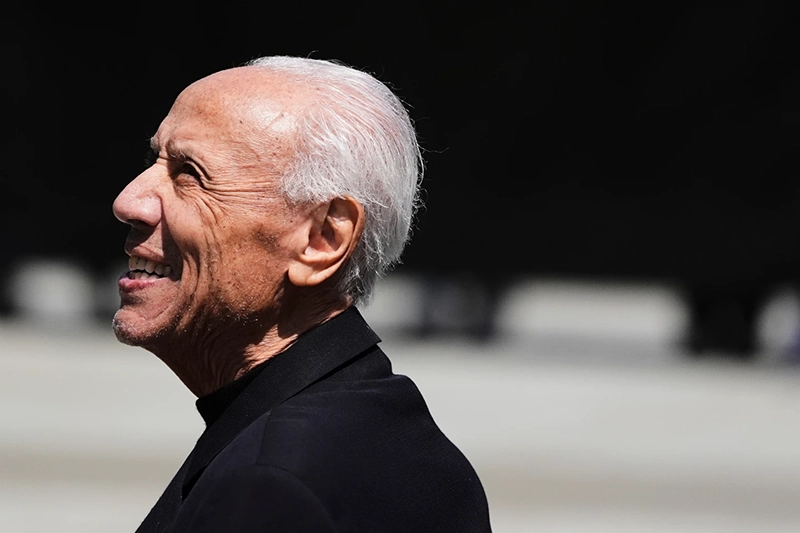Former NBA basketball player and coach Lenny Wilkens smiles before his statue unveiling event outside Climate Pledge Arena, June 28, 2025, in Seattle. (AP Photo/Lindsey Wasson, File)