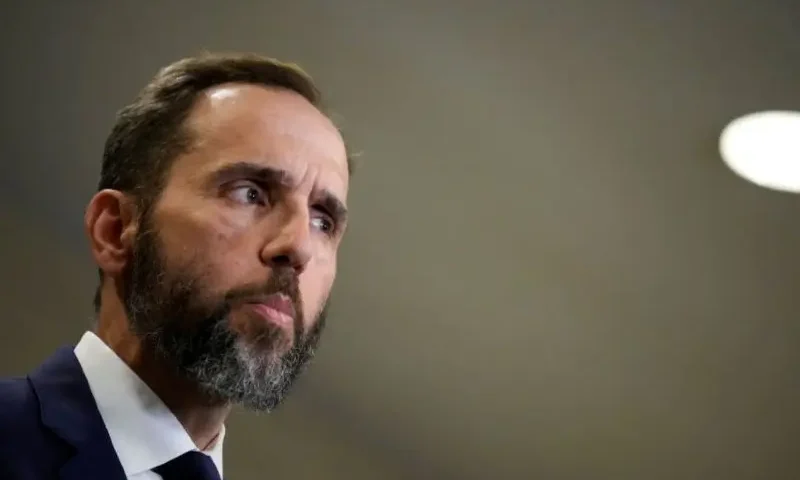 Special Counsel Jack Smith delivers remarks on a recently unsealed indictment including four felony counts against former U.S. President Donald Trump on August 1, 2023 in Washington, DC. Trump was indicted on four felony counts for his alleged efforts to overturn the 2020 election. (Photo by Drew Angerer/Getty Images)