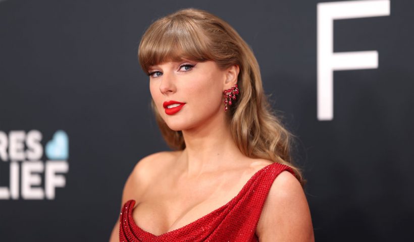 LOS ANGELES, CALIFORNIA - FEBRUARY 02: Taylor Swift attends the 67th Annual GRAMMY Awards on February 02, 2025 in Los Angeles, California. (Photo by Matt Winkelmeyer/Getty Images for The Recording Academy)