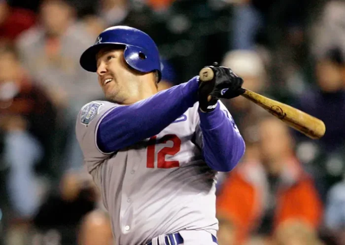 Los Angeles Dodgers Jeff Kent hits a two-run home run against the San Francisco Giants in the fourth inning of a baseball game in San Francisco, Sept. 26, 2008. (AP Photo/Jeff Chiu, File)